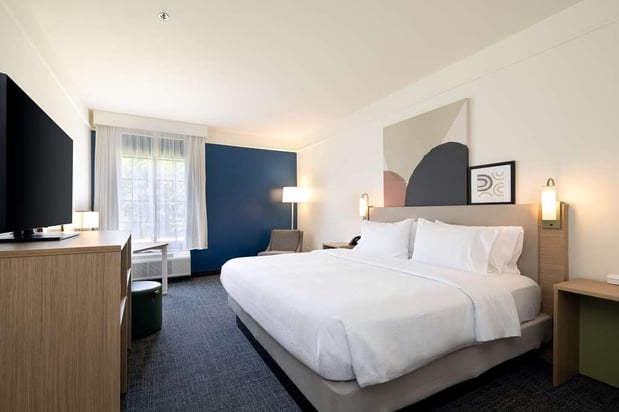 Images Spark by Hilton Savannah Airport