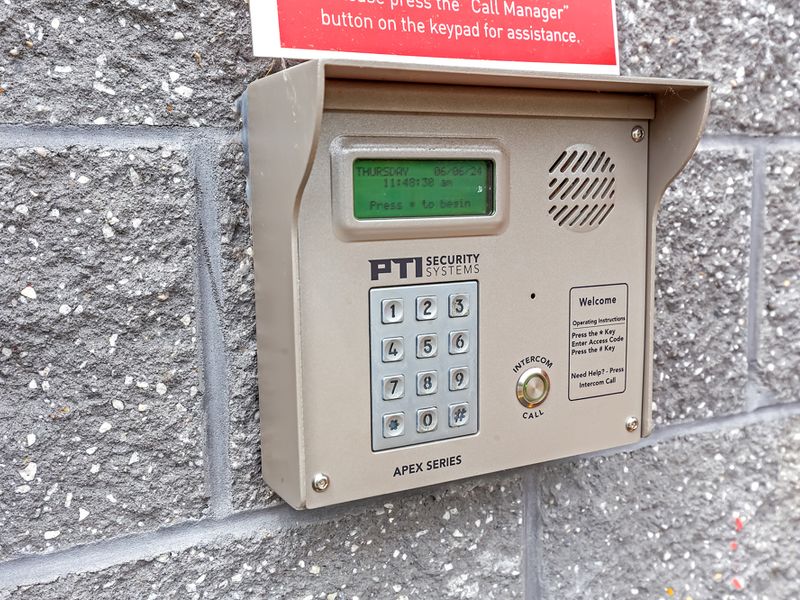 Images Extra Space Storage