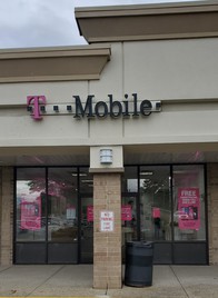 T-Mobile Store at 411 Barnum Ave Cutoff G213, Stratford ...