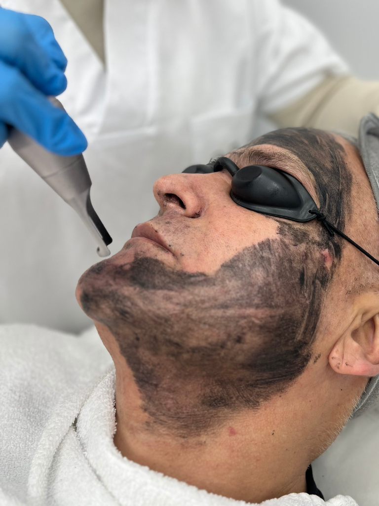 Images Dra. Silvia Solà. Medicina Estética y Láser