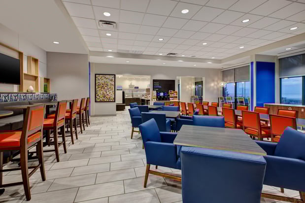 Images Holiday Inn Express & Suites VA Beach Oceanfront by IHG