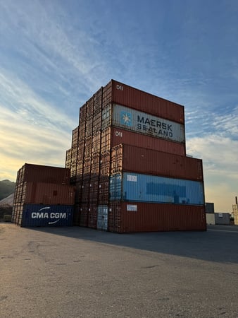 Images United Rentals - Storage Containers and Mobile Offices