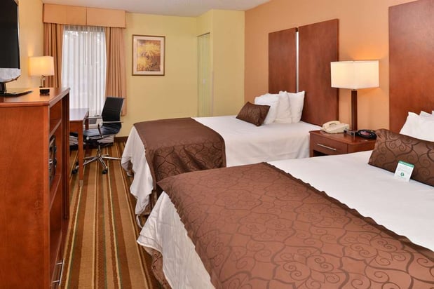 Images Best Western Plus Richmond Airport Hotel