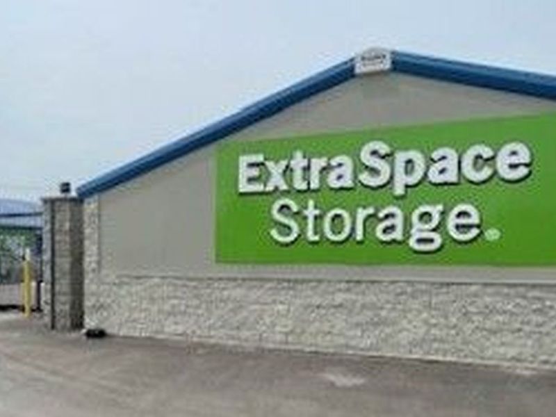 Images Extra Space Storage