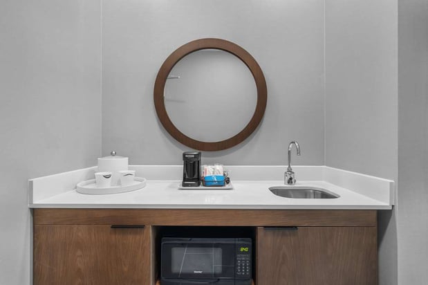 Images Hampton Inn & Suites Bakersfield Central