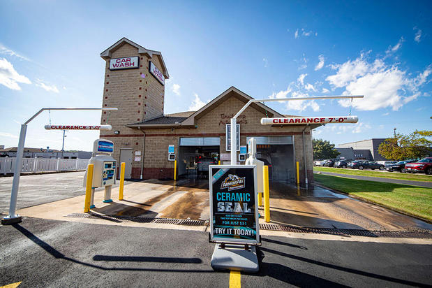 Images Montrose Laserwash