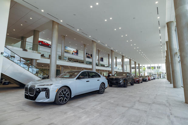 Images BMW of Pembroke Pines