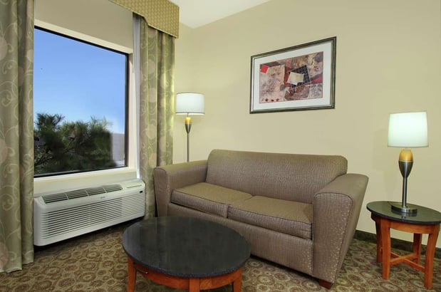Images Hampton Inn & Suites Buffalo