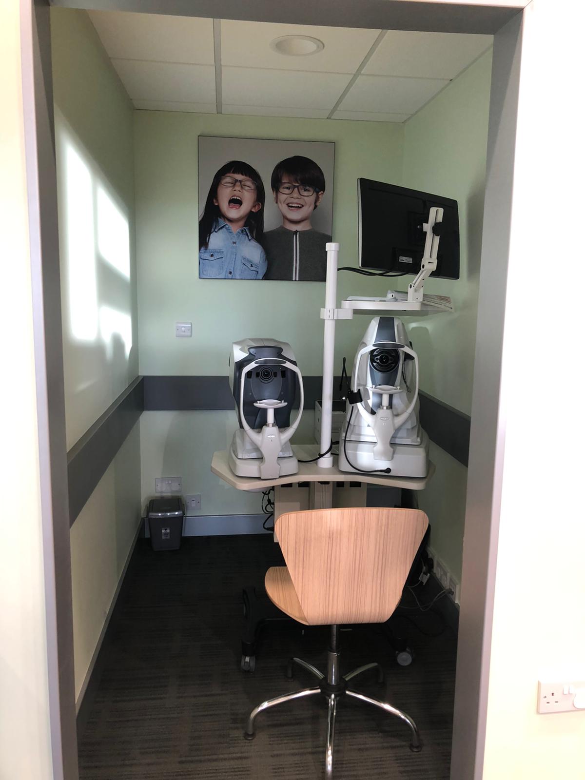 Images Specsavers Opticians and Audiologists - Strabane