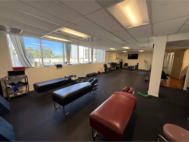 Images Chiropractic and Physical Therapy - AAMP Sports Rehab