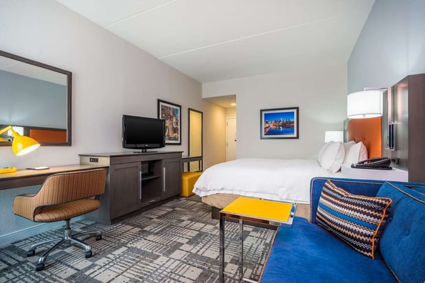 Images Hampton Inn Philadelphia/Plymouth Meeting