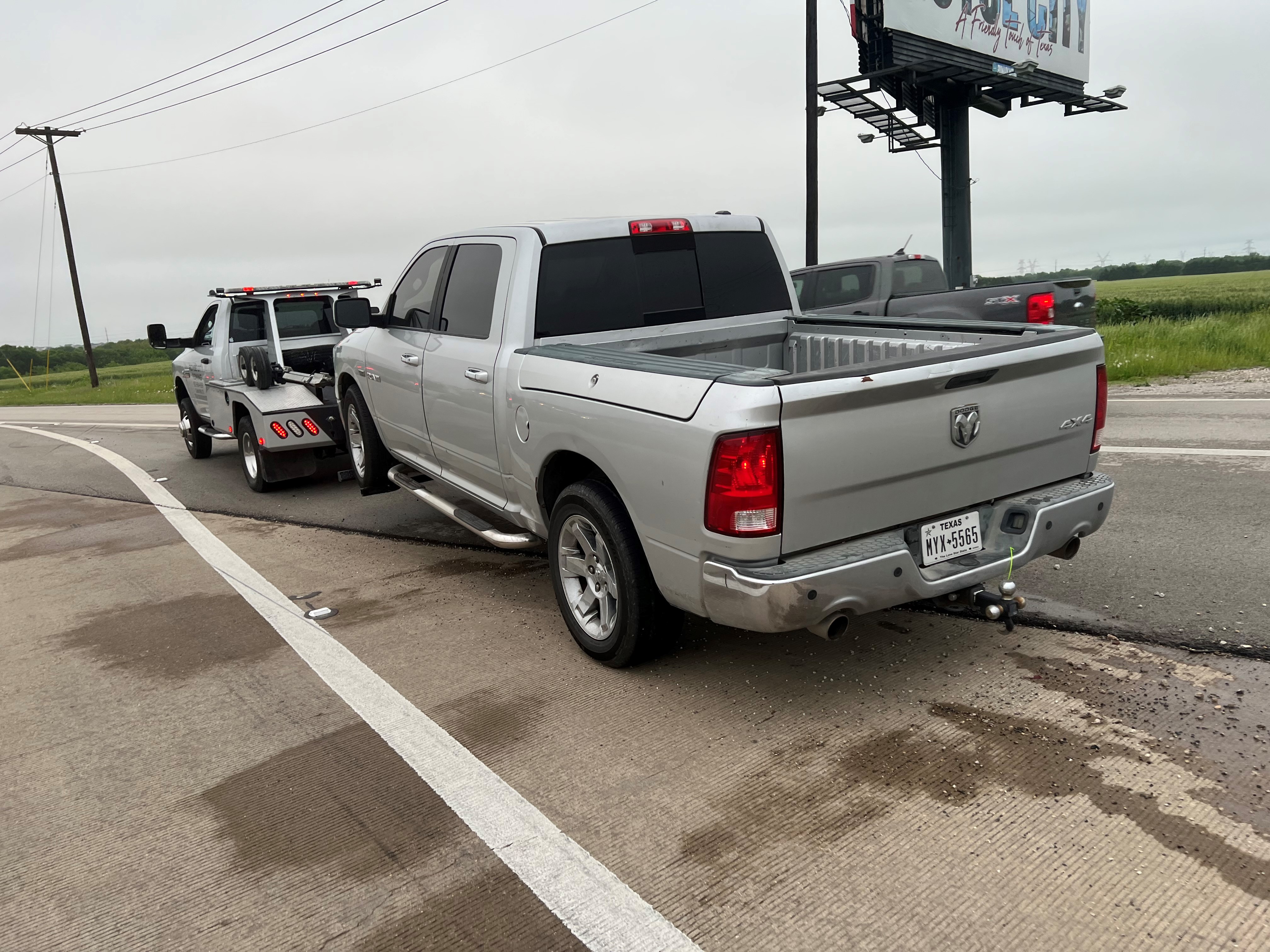 Royse City Towing LLC offers wrecker and vehicle lockout service in Royse City, TX