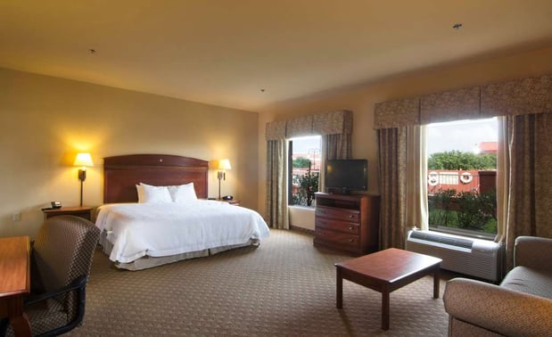 Images Hampton Inn and Suites Brownsville