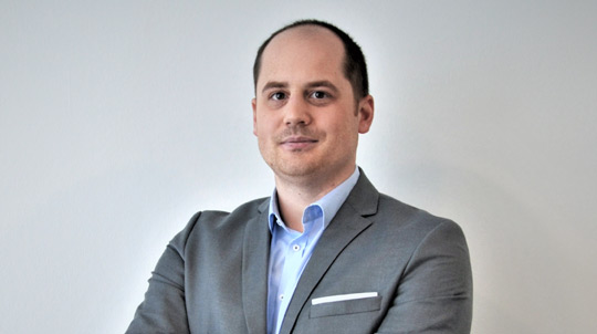Außendienstmitarbeiter Patrick Hülsmann - AXA Versicherung Pascal Zajac - Kfz Versicherung in  Solingen