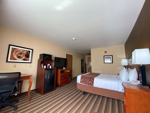 Images Best Western Manhattan Inn