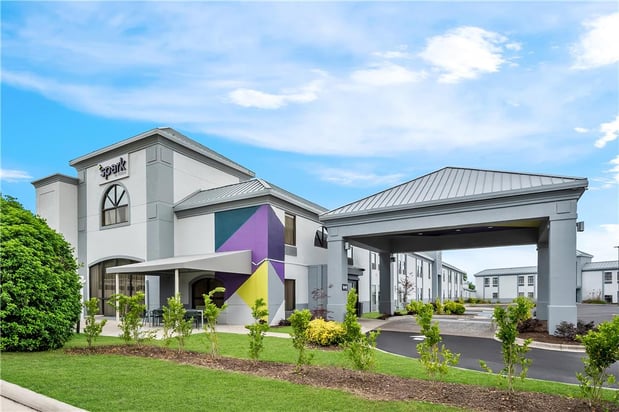 Images Spark by Hilton Spring Lake Fayetteville