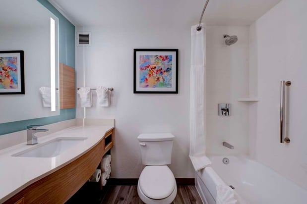Images Hilton Garden Inn Anaheim/Garden Grove
