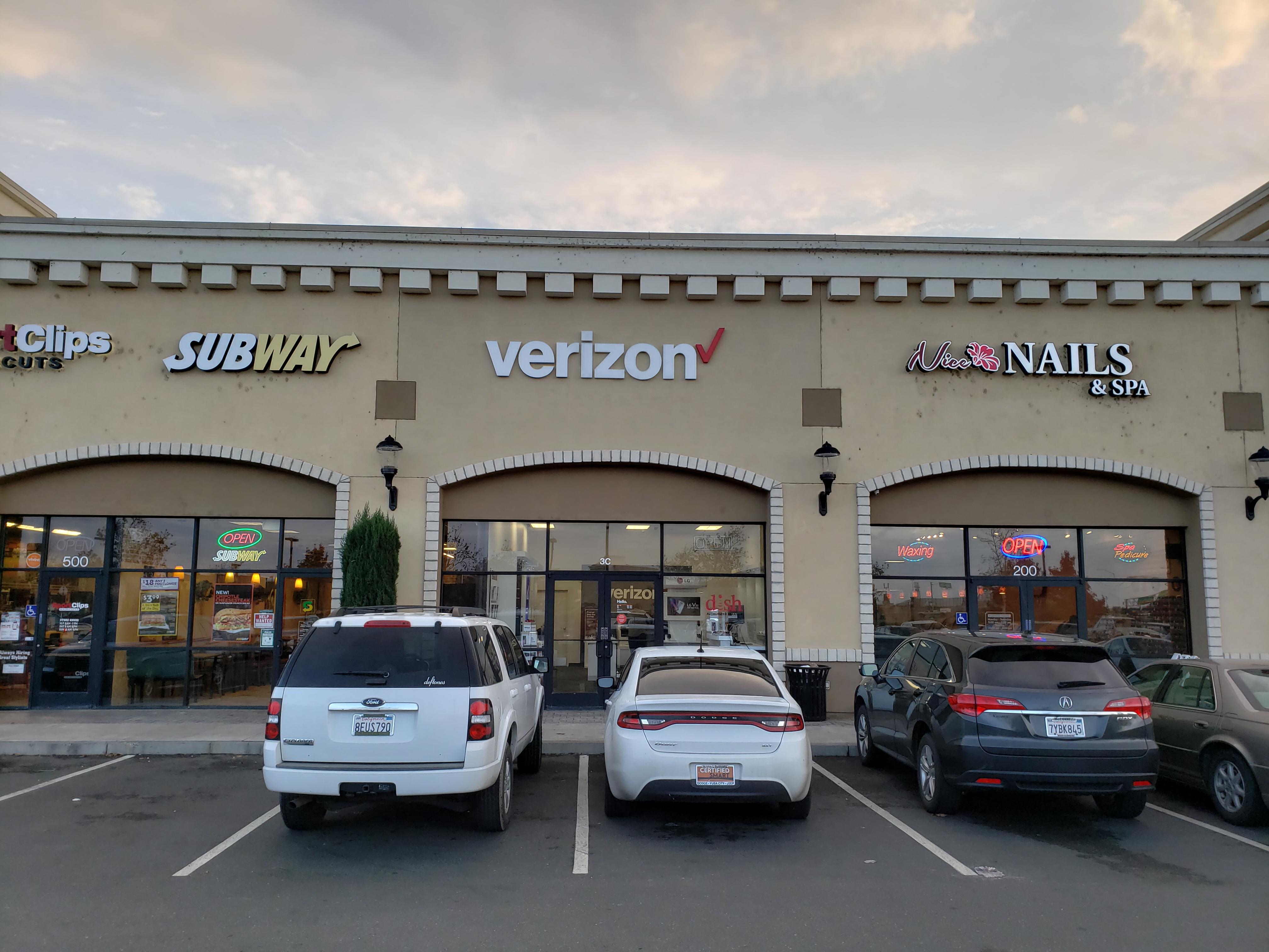 Verizon Authorized Retailer – GoWireless Photo