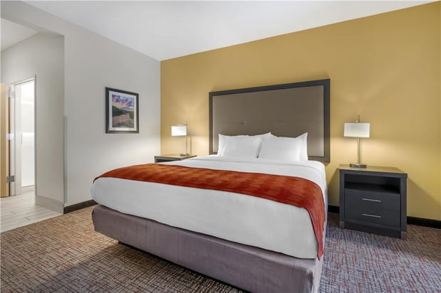 Images Best Western Plus Elizabethtown Inn & Suites