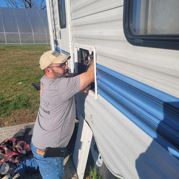 Images D-RV Mobile Repair