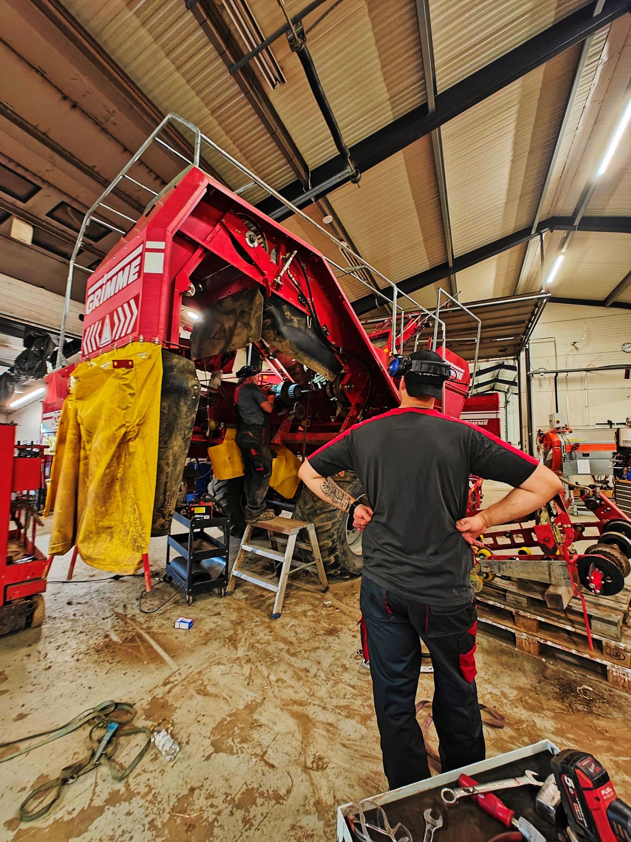 Images GR Service Oy Ab