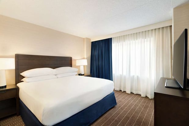 Images Embassy Suites by Hilton Boston at Logan Airport