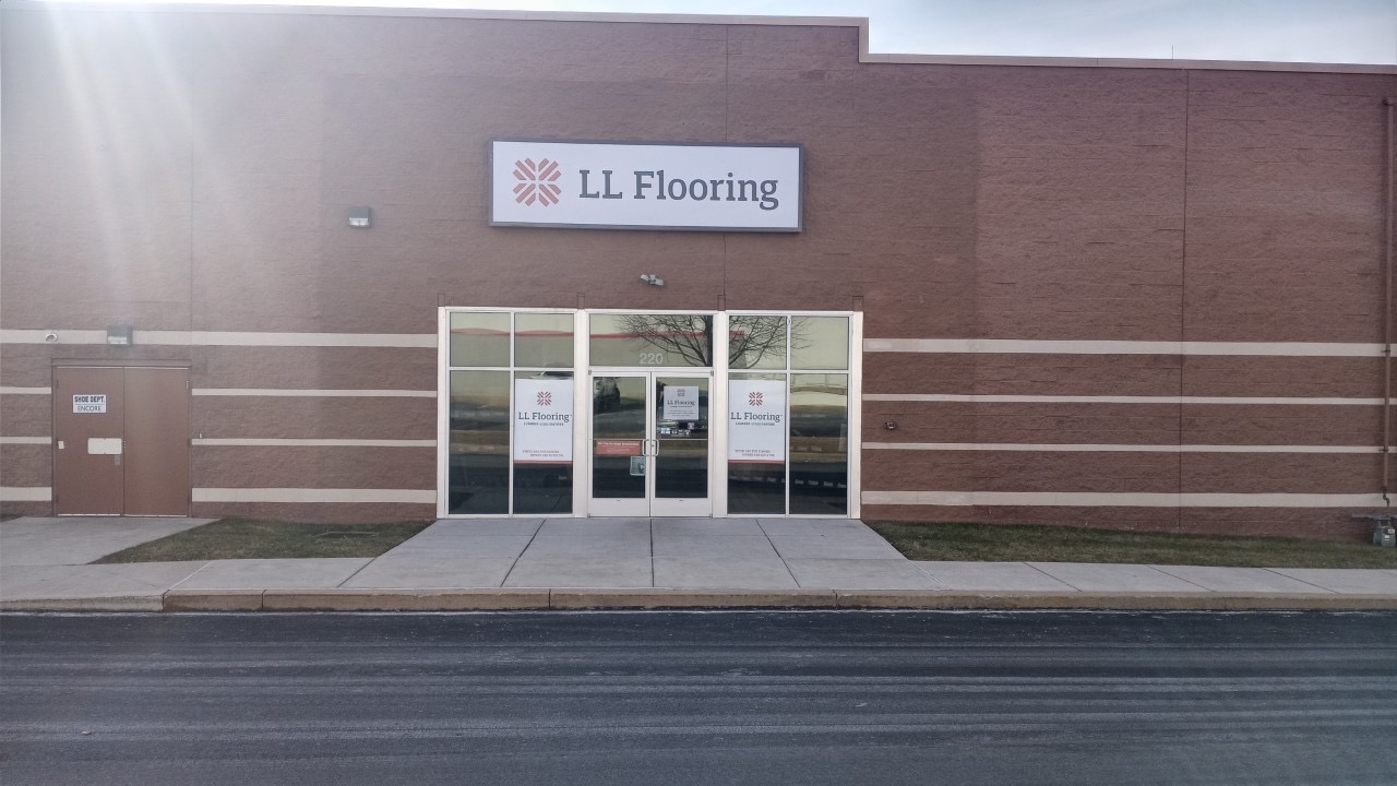 LL Flooring #1307 Muncy | 170 South Lycoming Mall Road | Storefront LL Flooring Muncy (570)415-0043