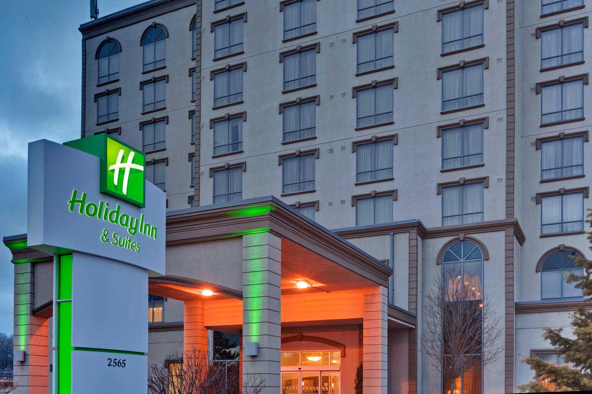 Images Holiday Inn & Suites Mississauga West - Meadowvale, an IHG Hotel