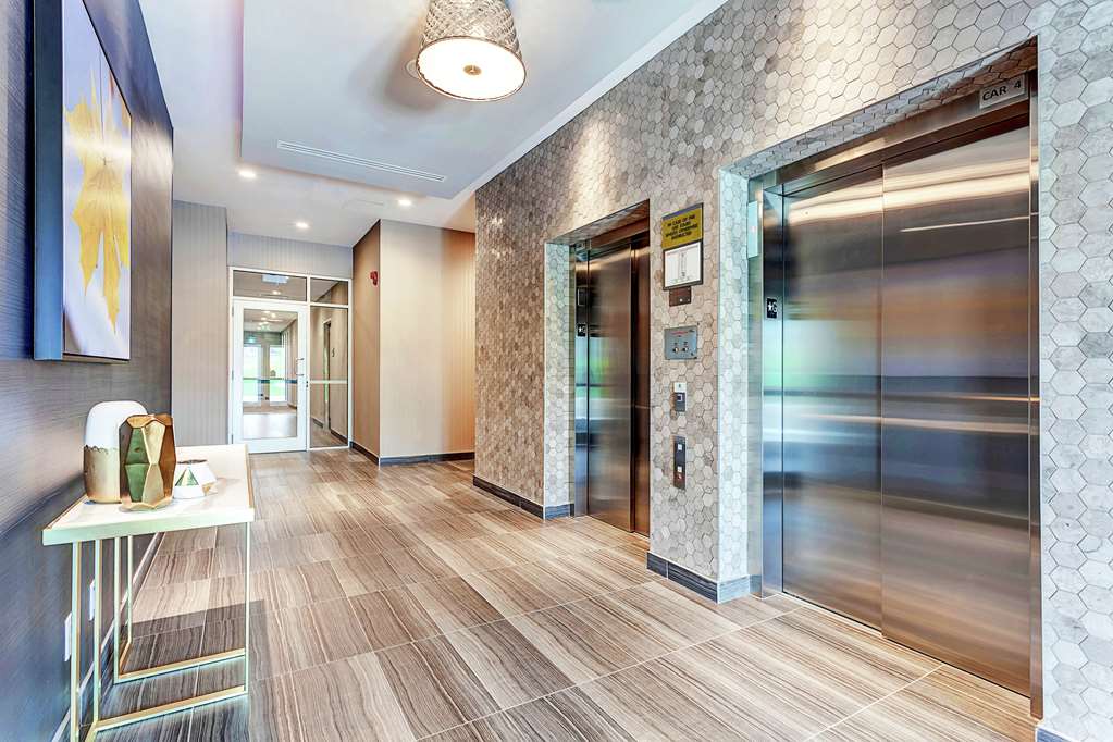 Lobby Home2 Suites by Hilton Toronto Brampton Brampton (905)216-1464