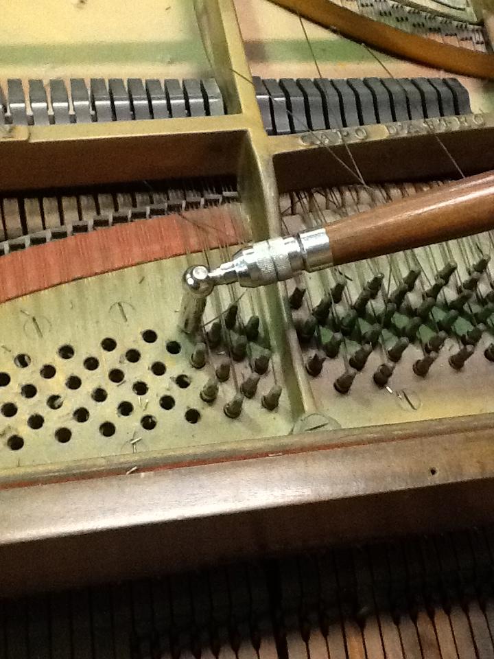 Mihopulos Piano Tuning Mequon (414)315-4182