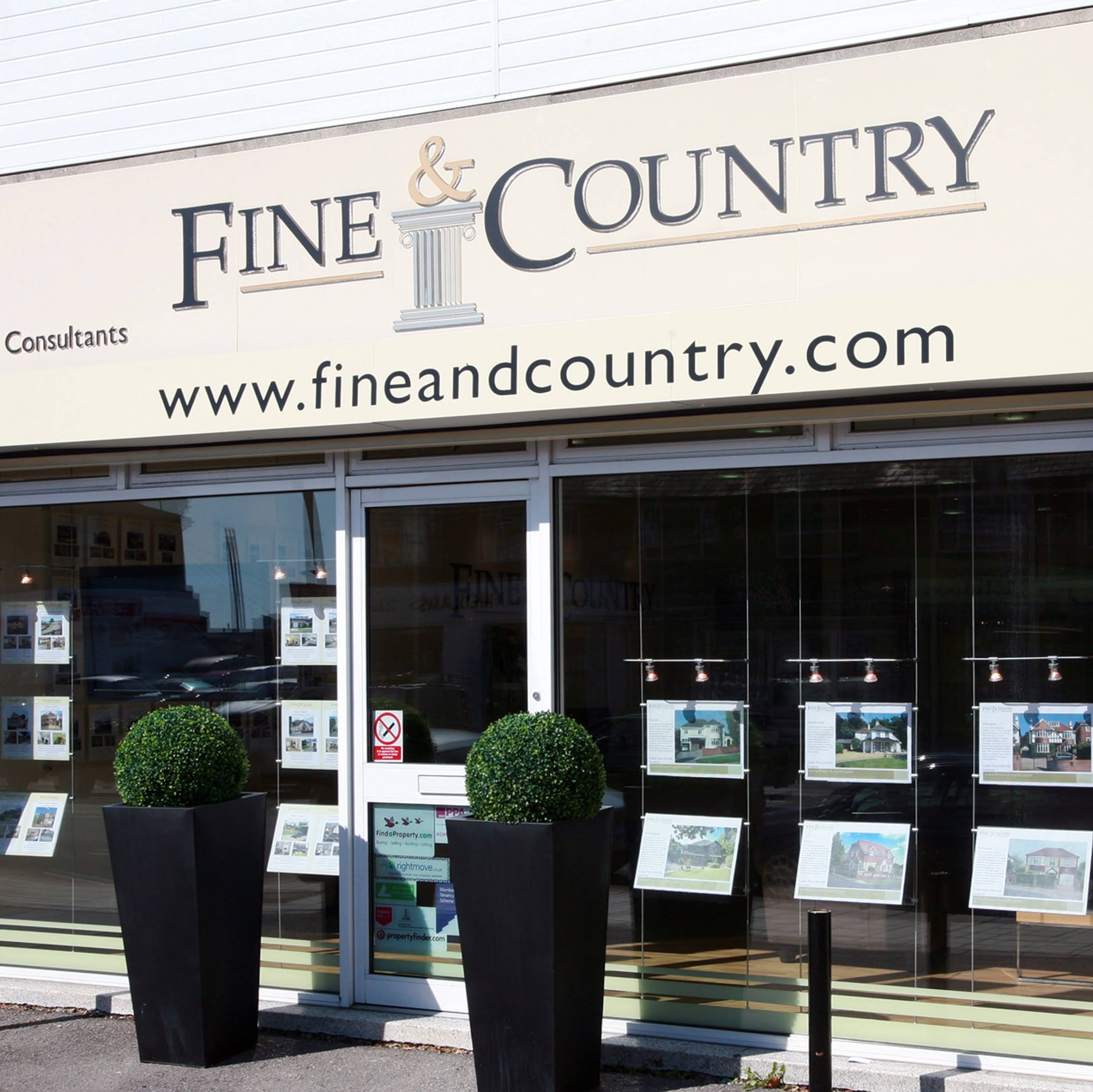 Images Fine & Country South East Hampshire