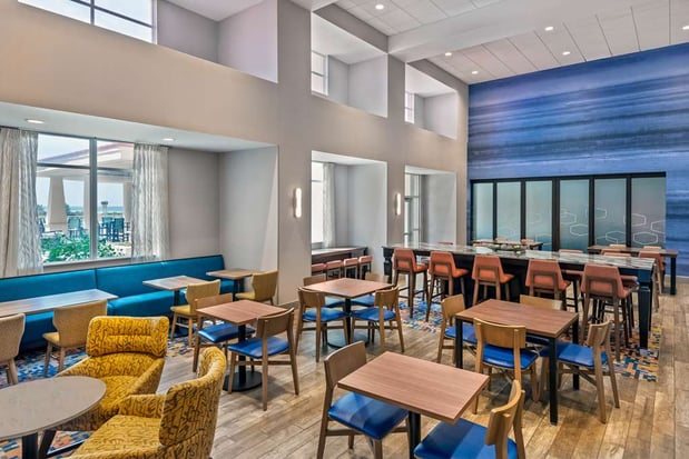 Images Hampton Inn & Suites Clearwater Beach