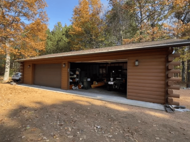 Images Thomas J Lee- Minocqua Realtor