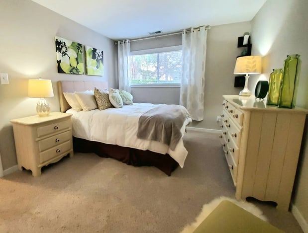 Images The Palms Apartments