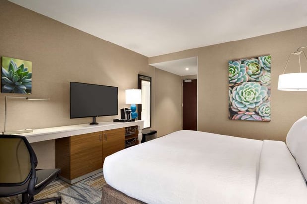 Images Hilton Garden Inn New York Times Square South
