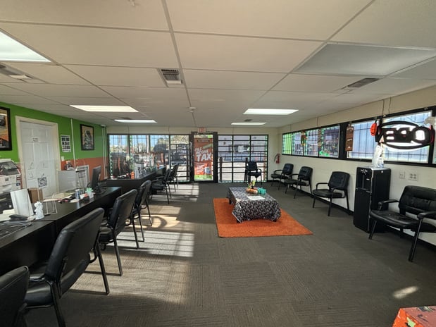 Images La Familia Auto Insurance