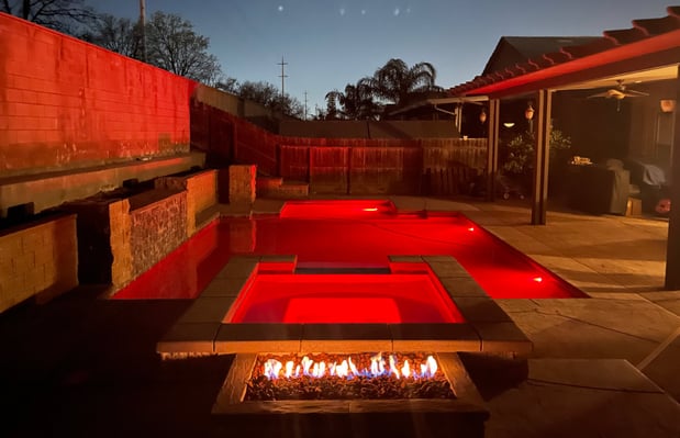 Images Holiday Pools & Spa Construction