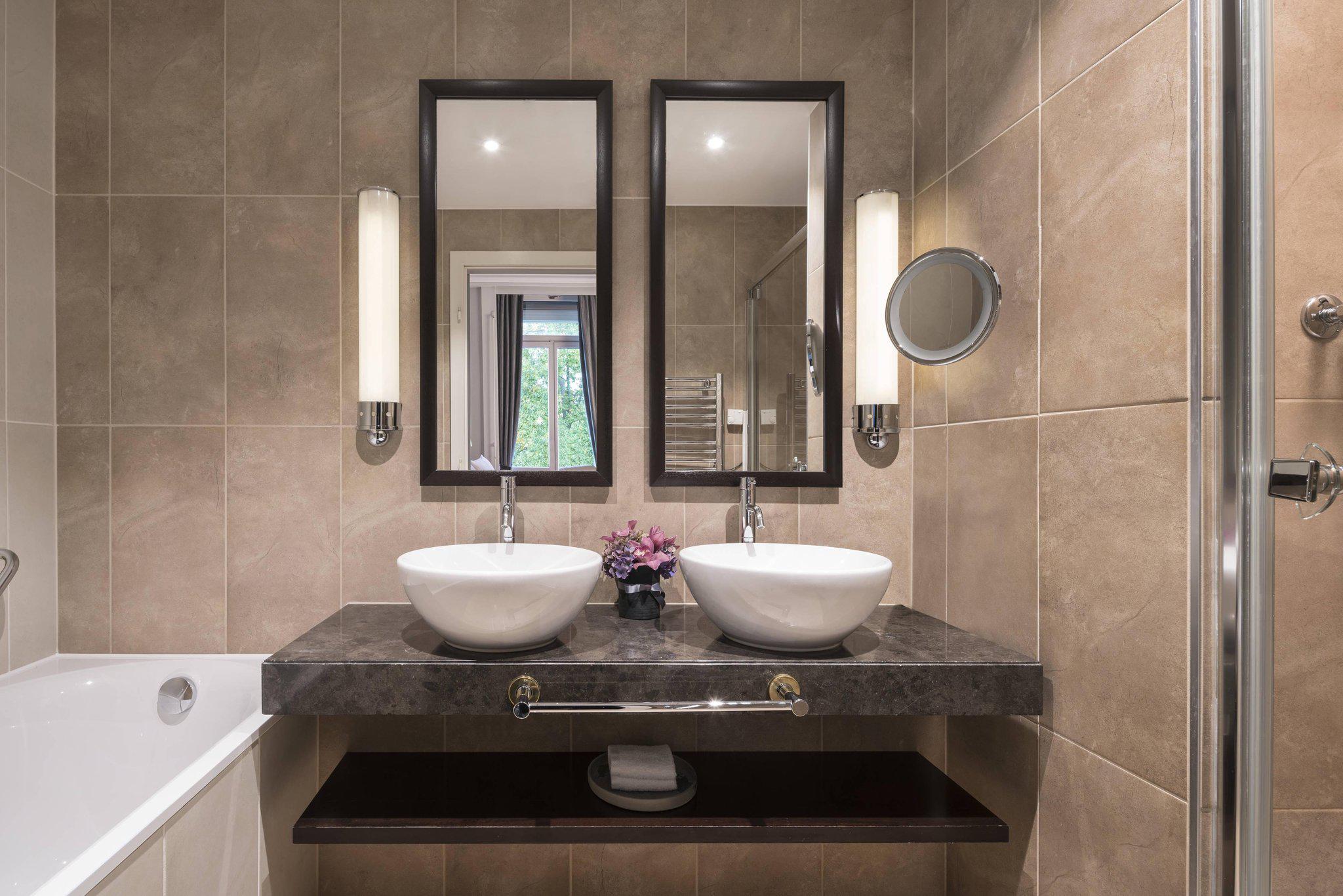 The Ritz-Carlton Hotel de la Paix, Geneva, Quai Du Mont-Blanc 11 in Geneva