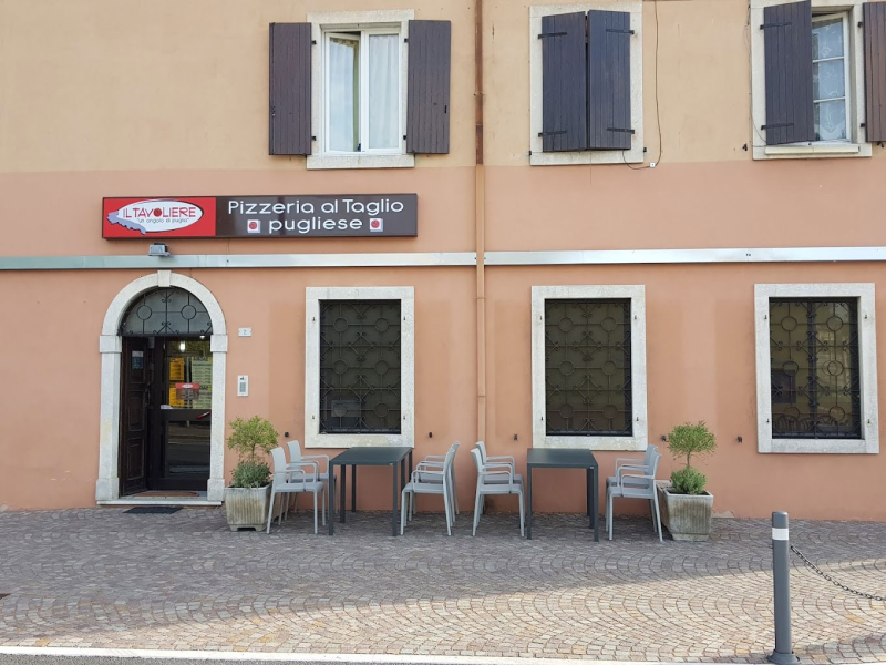 Pizzeria al Taglio Pugliese -Il Tavoliere