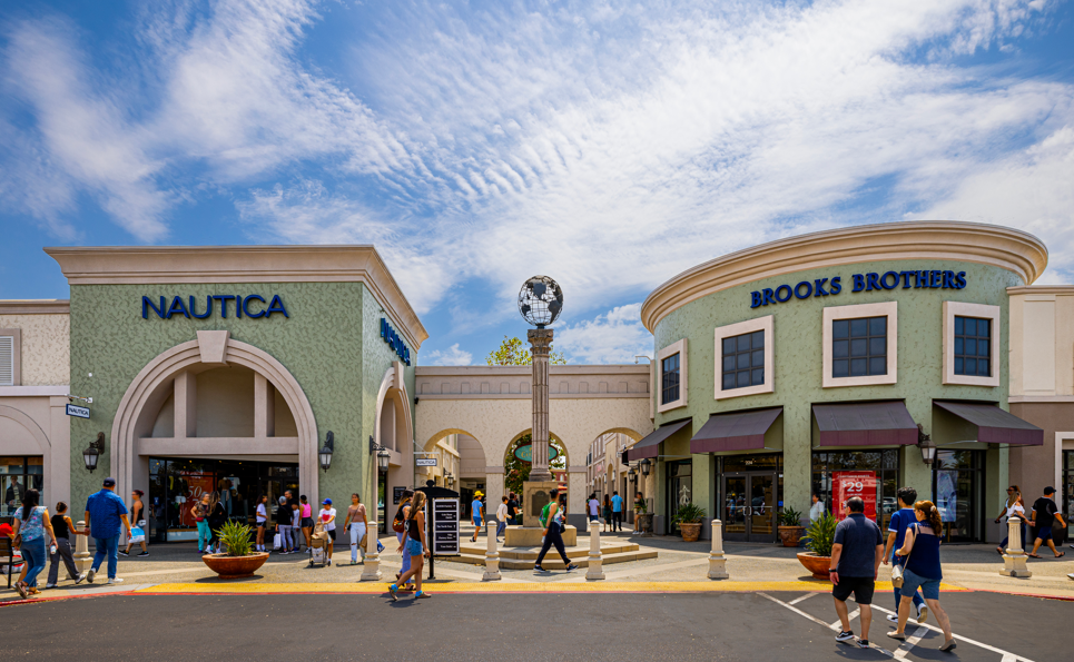 Las Americas Premium Outlets