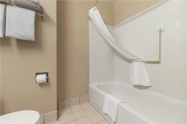 Images SureStay by Best Western East Brunswick