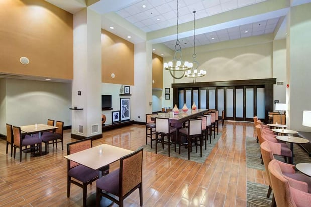 Images Hampton Inn & Suites Augusta West