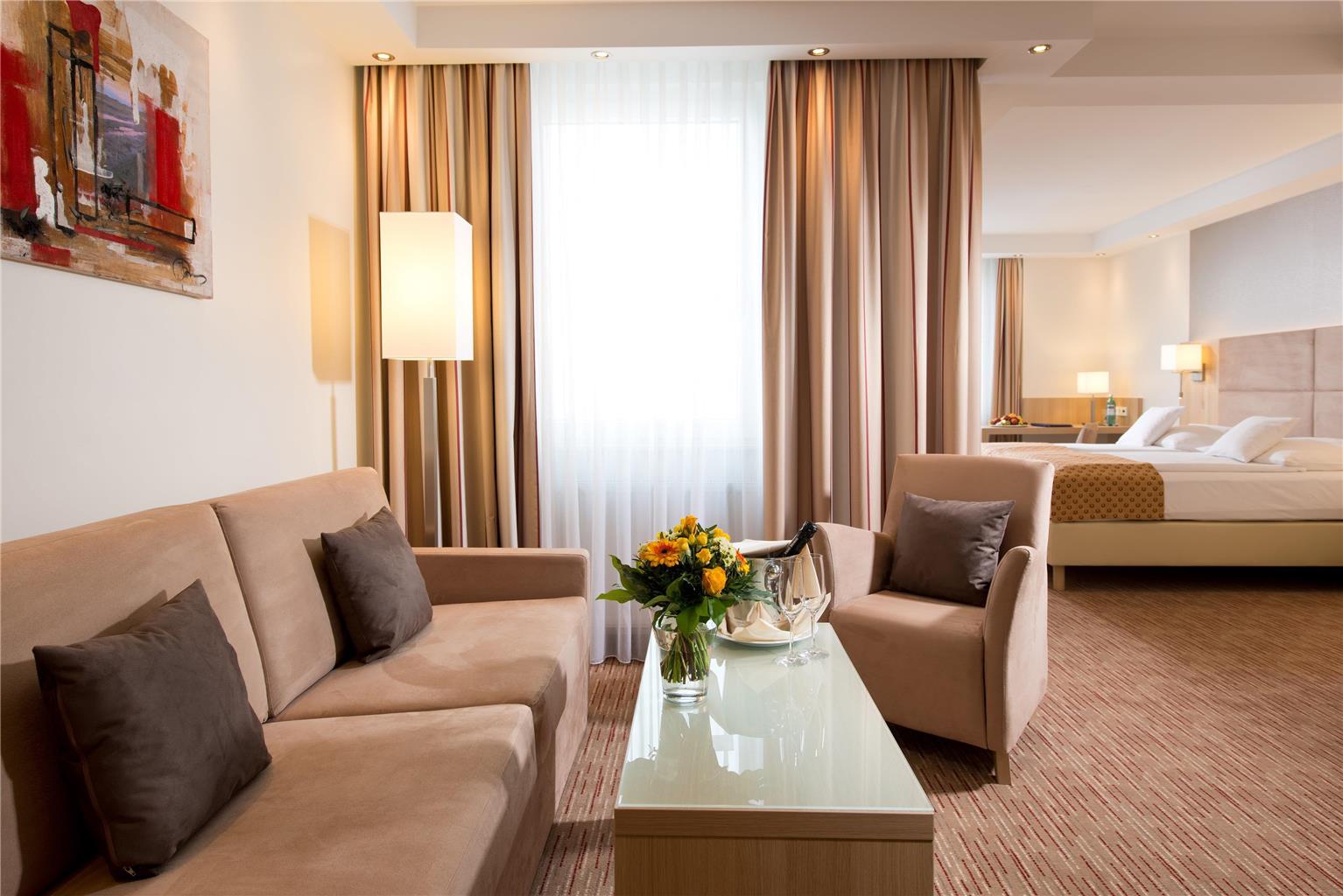 Best Western Hotel Zur Post, Bahnhofsplatz 11 in Bremen