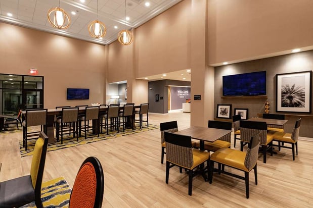 Images Hampton Inn & Suites Columbia Killian Road