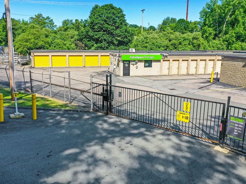 Alternate Beauty Image - Extra Space Storage at 500 Frenchtown Rd, East Greenwich, RI 02818