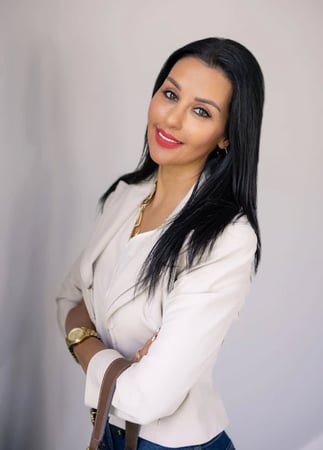 Images Negar Fatemi, REALTOR