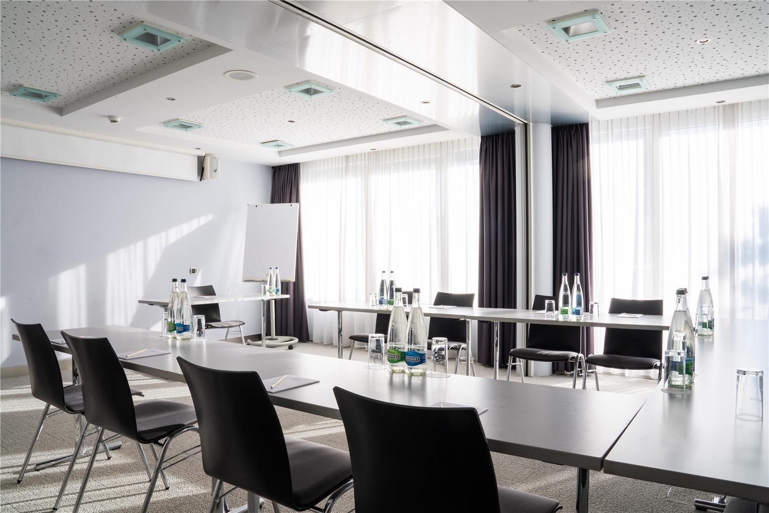 Radisson Hotel Zurich Airport, Flughofstrasse 75 in Rümlang