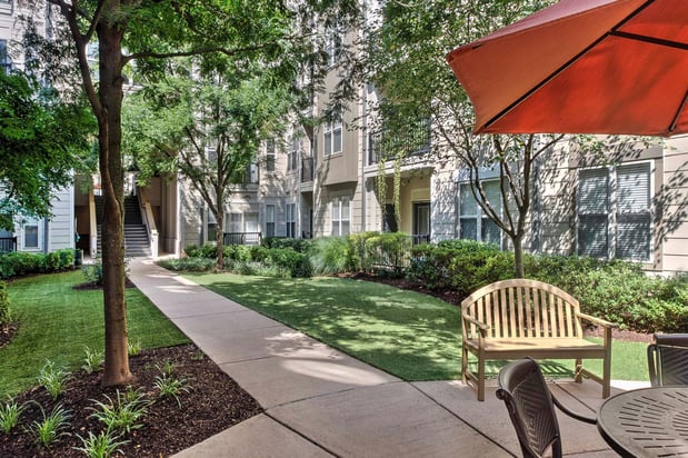 Images Camden Fairfax Corner Apartments
