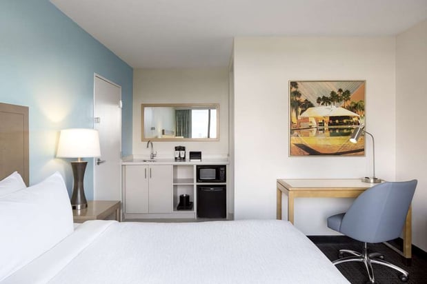 Images Embassy Suites by Hilton Tampa Airport Westshore