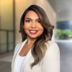 Images TD Bank Private Banking - Aamena Shaikh